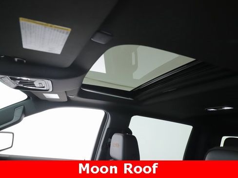 Used 2024 Chevrolet Silverado 1500 High Country w/ High Country Premium Package image 18