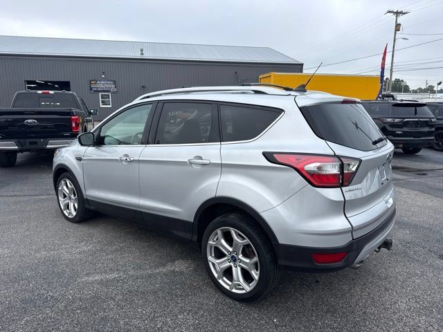 Used 2018 Ford Escape Titanium w/ Ford Safe & Smart Package AWD/4WD image 9
