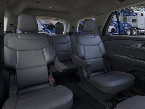New 2026 Ford Explorer Active w/ Active Comfort Package image 11