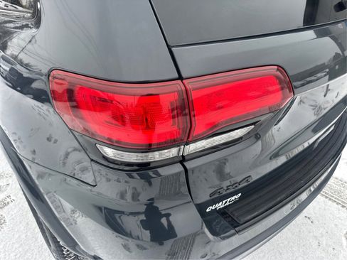 Used 2017 Jeep Grand Cherokee Altitude image 21