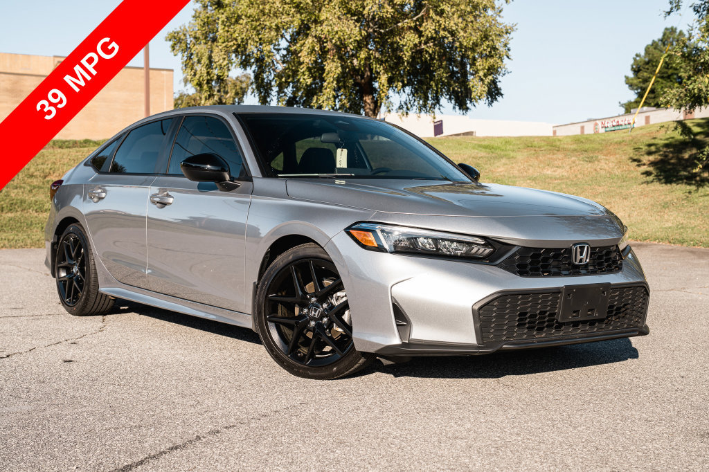 Used 2025 Honda Civic Sport image 1