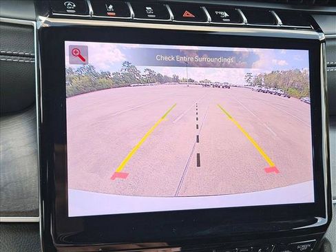 New 2025 Jeep Grand Cherokee L Limited image 13