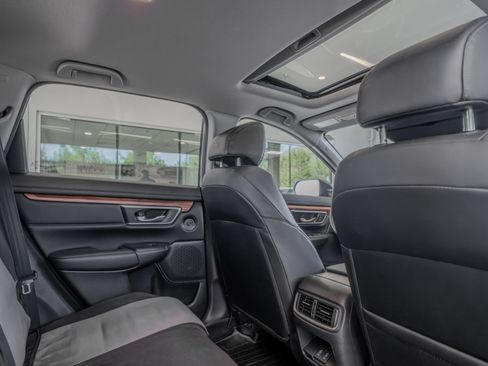 Used 2021 Honda CR-V Touring image 28
