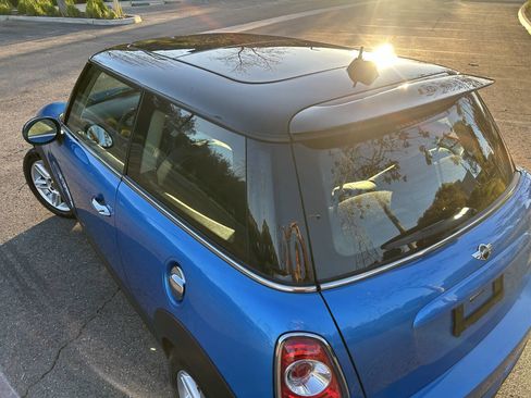 Used 2011 MINI Cooper S image 25