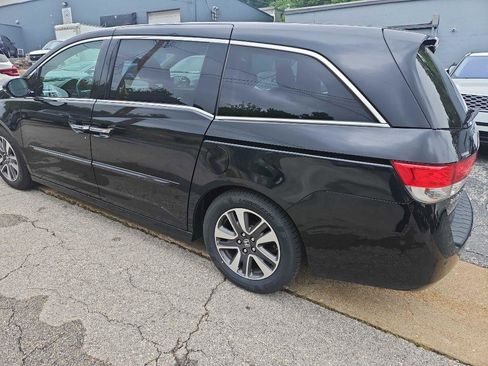 Used 2014 Honda Odyssey Touring image 9