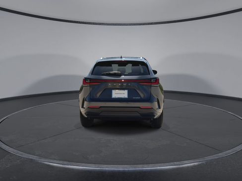Used 2025 Lexus NX 250 FWD w/ Accessory Package (Z1) image 7