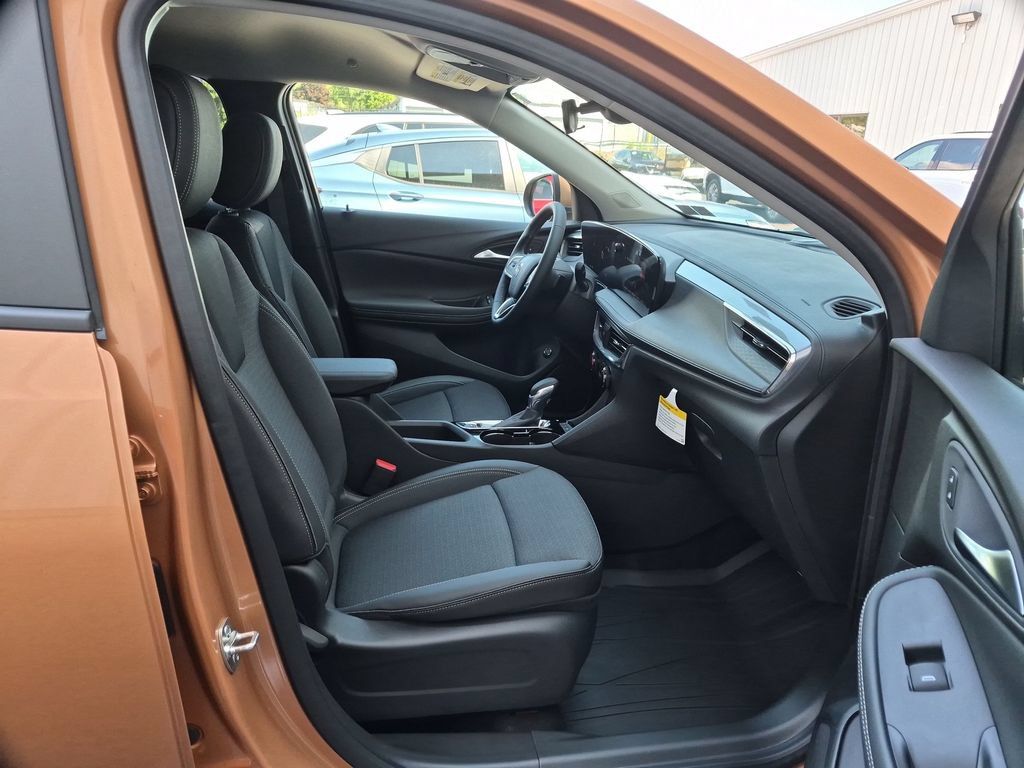 New 2026 Buick Encore GX Preferred w/ Comfort Package AWD/4WD image 35