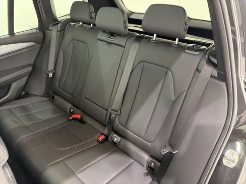 Certified 2022 BMW X3 xDrive30i w/ Premium Package 2 (ZPA) image 16