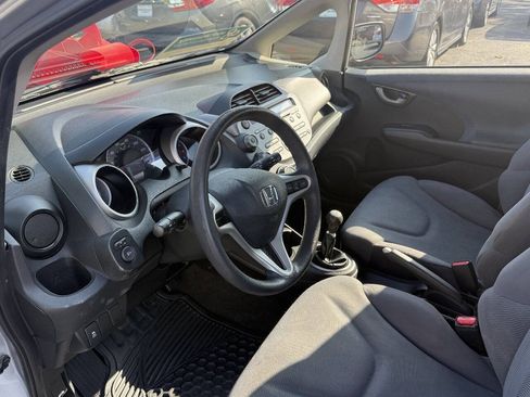 Used 2013 Honda Fit image 17