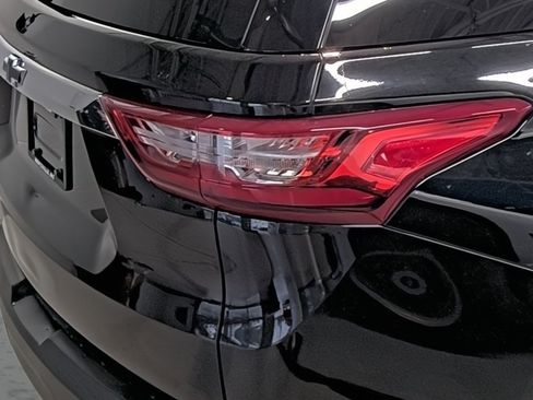 Used 2020 Chevrolet Traverse LS w/ LPO, Floor Liner Package FWD image 15