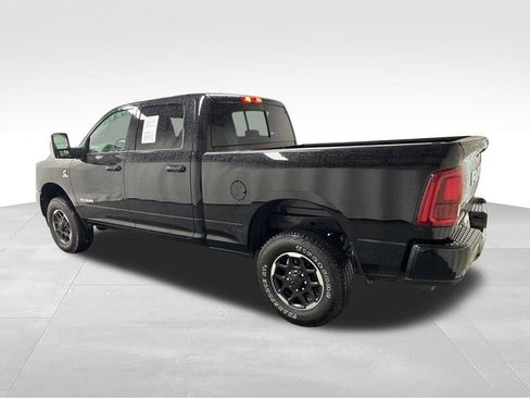 Used 2026 RAM 2500 Laramie AWD/4WD image 8
