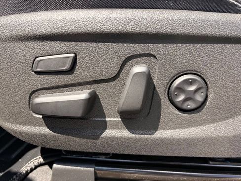 Used 2023 Hyundai Santa Fe Limited AWD/4WD image 11