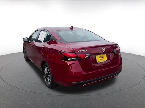 Used 2025 Nissan Versa SV FWD image 11