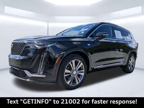 Used 2022 Cadillac XT6 Premium Luxury w/ Technology Package image 8