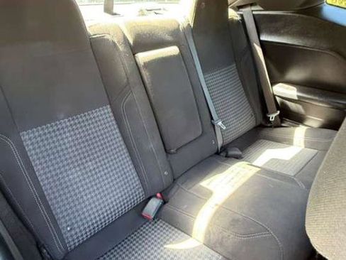 Used 2021 Dodge Challenger SXT RWD image 11