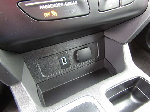 Used 2018 Ford Escape SE AWD/4WD image 19
