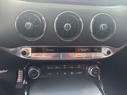 Used 2023 Kia Stinger GT2 w/ Red Interior Color Package RWD image 22