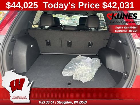 New 2026 GMC Terrain AT4 w/ Technology Package II AWD/4WD image 20