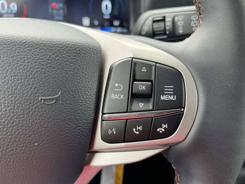 New 2026 Ford Explorer Active w/ Active Comfort Package image 11