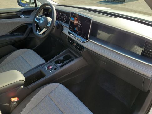 New 2026 Volkswagen Tiguan S image 28