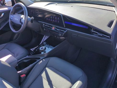 Certified 2024 Kia Niro Wind w/ Wind Preserve Package image 27