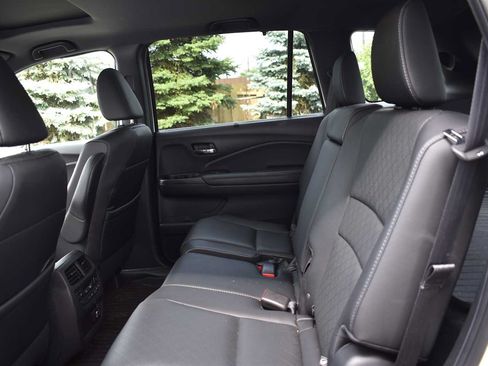 Used 2021 Honda Passport Elite image 11
