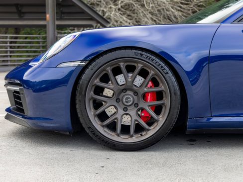 Used 2020 Porsche 911 Carrera S image 13