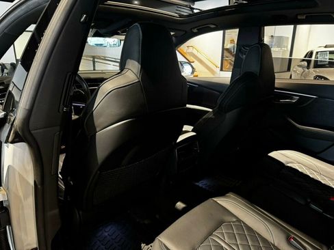 Used 2023 Audi SQ8 Premium Plus w/ Executive Package AWD/4WD image 18