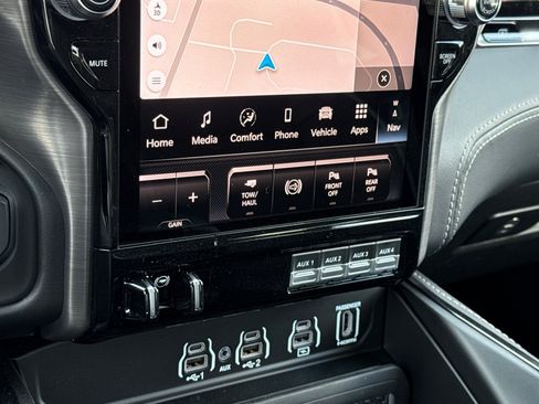 New 2027 RAM 1500 Laramie w/ Night Edition AWD/4WD image 19