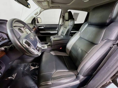 Certified 2018 Toyota Tundra Limited w/ Limited Premium Package AWD/4WD image 20