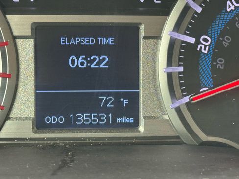 Used 2019 Toyota 4Runner SR5 AWD/4WD image 5