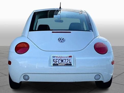 Used 2003 Volkswagen Beetle GL image 4