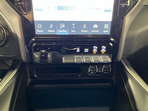 Used 2023 RAM 1500 Big Horn image 33