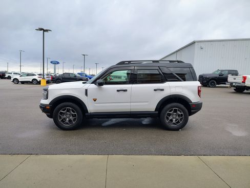 Used 2023 Ford Bronco Sport Badlands image 4