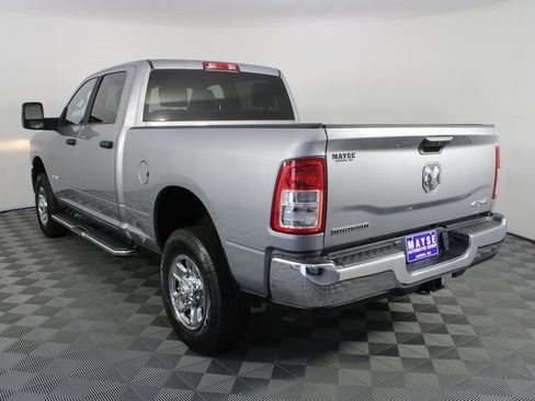 Used 2024 RAM 2500 Big Horn w/ Bed Utility Group image 21