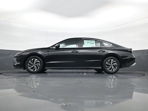 New 2026 Hyundai Sonata Blue FWD image 28