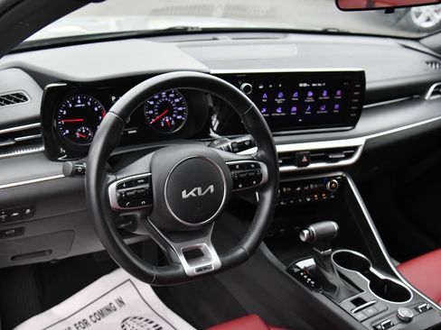 Used 2024 Kia K5 GT-Line w/ GT-Line Premium Package image 16