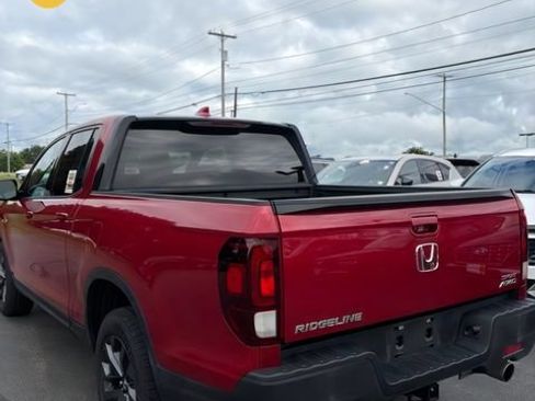 Used 2021 Honda Ridgeline Sport image 11