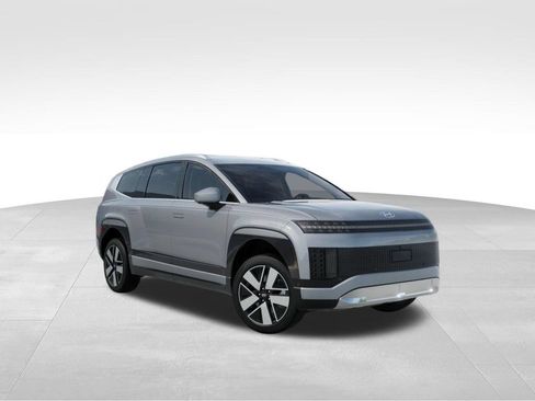 New 2026 Hyundai Ioniq 9 SEL AWD/4WD image 2
