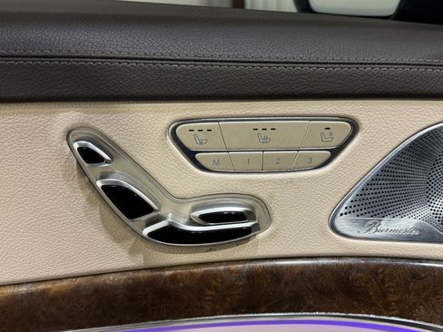 Used 2015 Mercedes-Benz S 550 4MATIC Sedan image 27