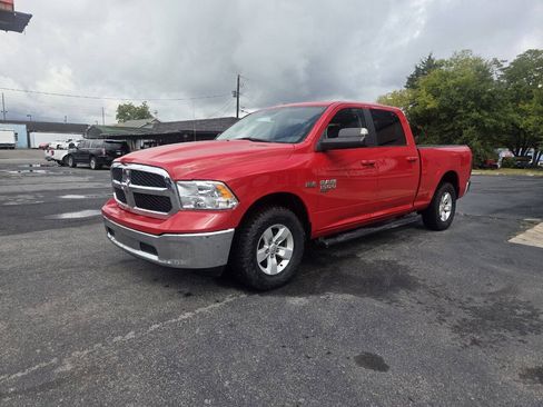 Used 2020 RAM 1500 Classic SLT AWD/4WD image 1