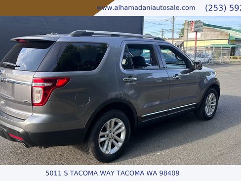 Used 2014 Ford Explorer XLT w/ Equipment Group 202A image 8