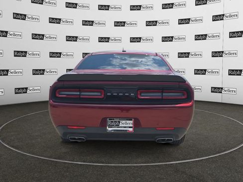 Used 2018 Dodge Challenger SXT w/ Blacktop Package RWD image 5