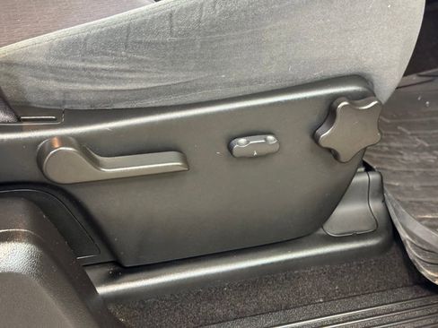 Used 2009 Chevrolet Silverado 2500 LT w/ Exterior Plus Package image 21