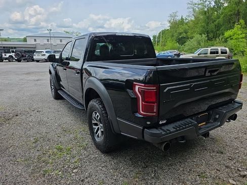 Used 2018 Ford F150 Raptor w/ Equipment Group 802A Luxury AWD/4WD image 6