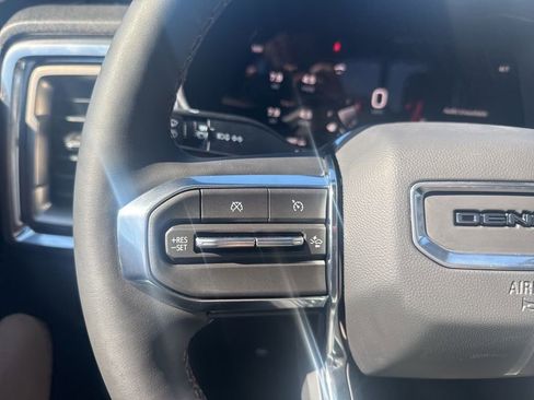 New 2026 GMC Canyon Denali AWD/4WD image 15