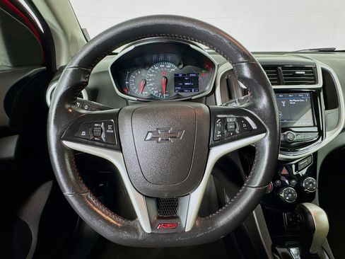 Used 2019 Chevrolet Sonic LT w/ Convenience Package image 11