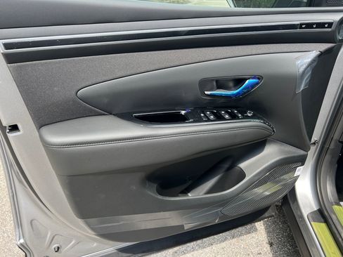 New 2024 Hyundai Tucson Limited image 11