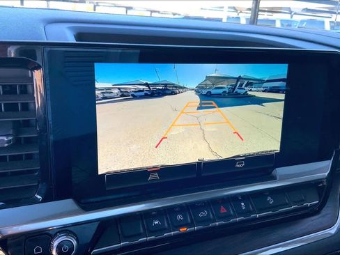 Certified 2023 GMC Sierra 1500 SLT image 25