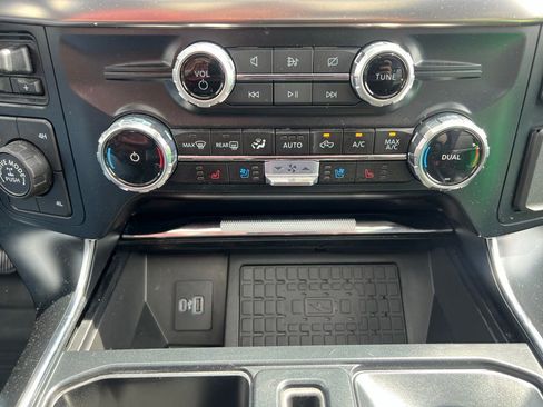 Used 2023 Ford F150 Raptor AWD/4WD image 31